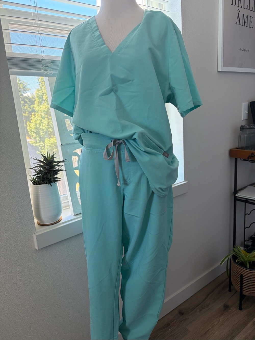 Figs Aqua V-Neck Medical Scrub Set